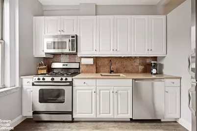 245 W 104th Street #7A, New York, NY 10025 - Photo 2