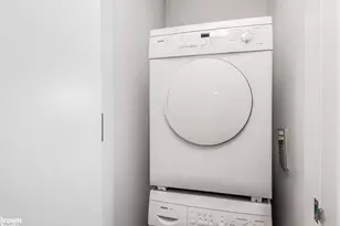 640 W 237th St, Bronx, NY 10463 - Photo 22