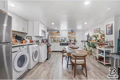 126 Hall Street, New York City, NY 11205 - Photo 12