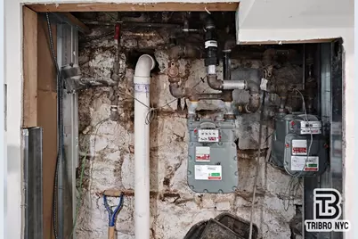 126 Hall Street, New York City, NY 11205 - Photo 24