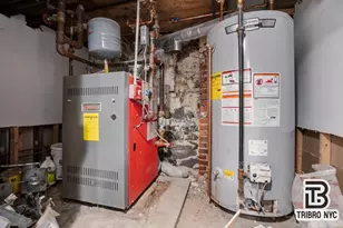 126 Hall St, New York City, NY 11205 - Photo 24