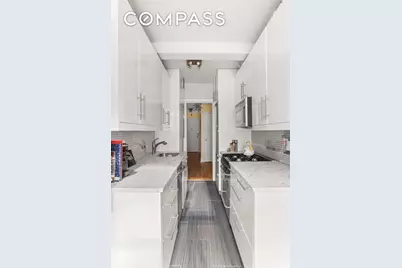 205 E 69th Street #4G, New York, NY 10021 - Photo 2