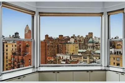 174 E 74th Street #14C, New York City, NY 10021 - Photo 1