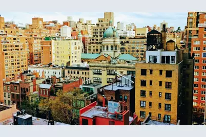 174 E 74th Street #14C, New York City, NY 10021 - Photo 2