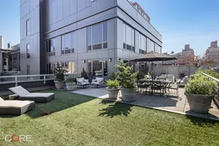 305 W 16th St, New York, NY 10011 - Photo 8
