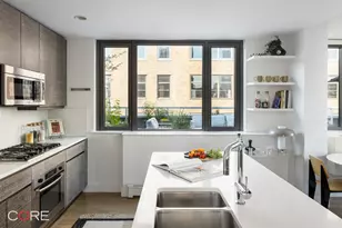 305 W 16th St, New York, NY 10011 - Photo 4