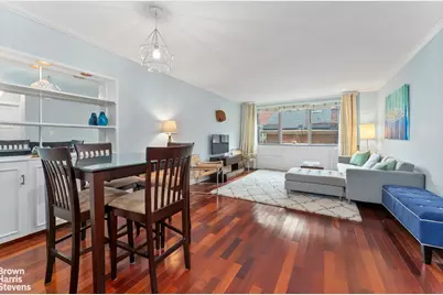 32 Gramercy Park S #5F, New York, NY 10003 - Photo 8