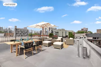 11-46 Welling Court, New York City, NY 11102 - Photo 18
