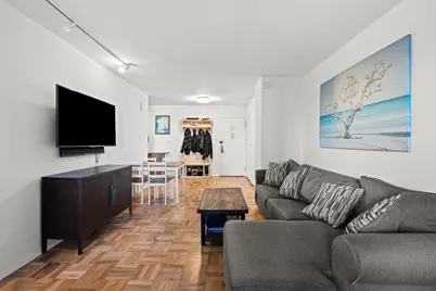 300 E 40th Street #12-E, New York City, NY 10016 - Photo 2