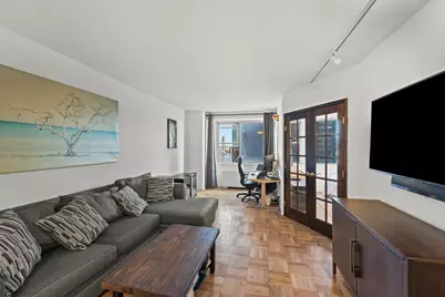 300 E 40th Street #12-E, New York City, NY 10016 - Photo 1