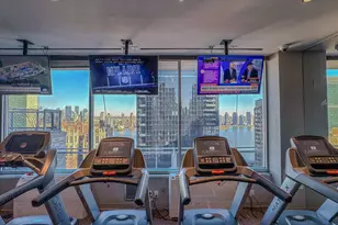 300 E 40th St, New York City, NY 10016 - Photo 10