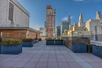 300 E 40th Street #12-E, New York City, NY 10016 - Photo 8