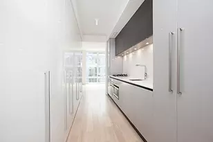 540 W 49th St, New York City, NY 10019 - Photo 4