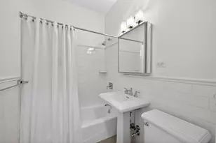 203 E 72nd St, New York City, NY 10021 - Photo 10