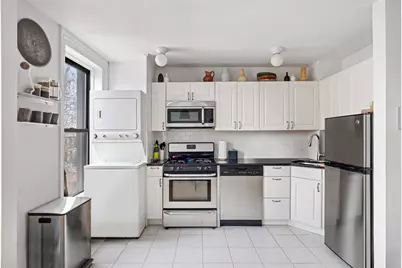 289 Macon Street, New York City, NY 11216 - Photo 14