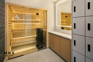 1042 Atlantic Ave, New York City, NY 11238 - Photo 36