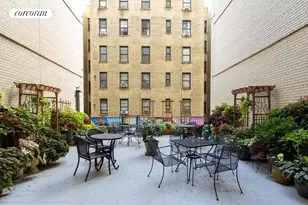 135 Eastern Pkwy, New York City, NY 11238 - Photo 12