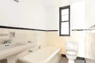 135 Eastern Pkwy, New York City, NY 11238 - Photo 10