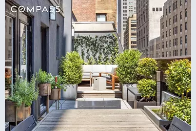 140 W 58th Street #PHA, New York City, NY 10019 - Photo 2