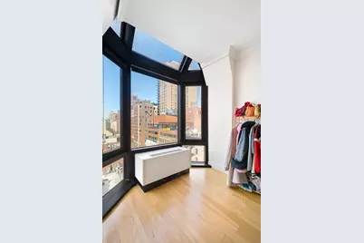 150 E 85th Street #11E, New York City, NY 10028 - Photo 6