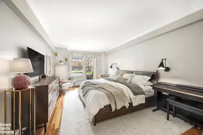 200 E 78th Street #2B, New York City, NY 10075 - Photo 4