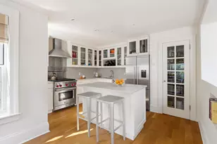 104-106 Bedford St, New York City, NY 10014 - Photo 2