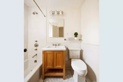 104-106 Bedford Street #6AB5A, New York City, NY 10014 - Photo 6