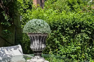 240 E 32nd St, New York City, NY 10016 - Photo 8