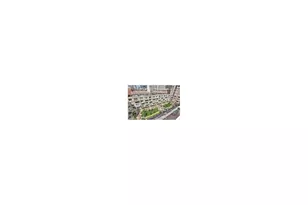 393 W 49th St, New York, NY 10019 - Photo 8