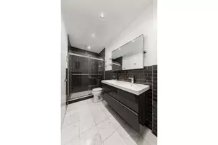 393 W 49th St, New York City, NY 10019 - Photo 6
