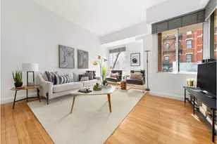 393 W 49th St, New York City, NY 10019 - Photo 2