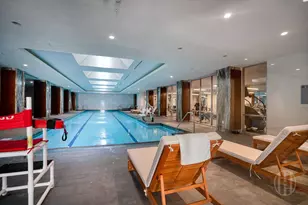 225 E 19th St, New York City, NY 10003 - Photo 18