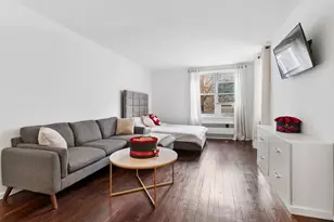 112-20 72nd Dr, New York City, NY 11375 - Photo 4