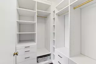 112-20 72nd Dr, New York City, NY 11375 - Photo 8