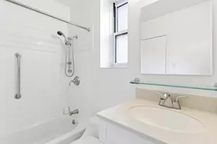 112-20 72nd Dr, New York City, NY 11375 - Photo 14