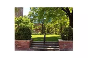112-20 72nd Dr, New York City, NY 11375 - Photo 32