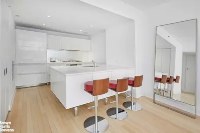 5 E 44th Street #11, New York City, NY 10017 - Photo 2