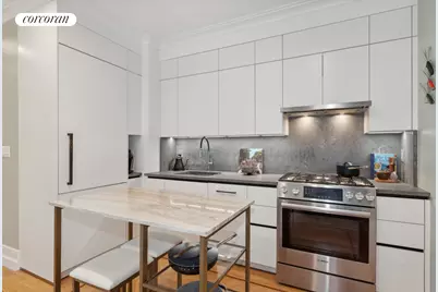 24-39 38th Street #D7, Astoria, NY 11103 - Photo 2