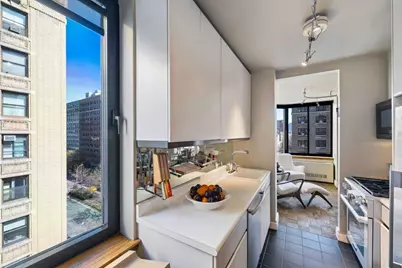 250 W 89th Street #8G, New York City, NY 10024 - Photo 6