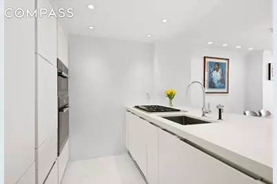 404 E 76th Street #17A, New York, NY 10021 - Photo 4