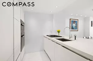 404 E 76th St, New York City, NY 10021 - Photo 4