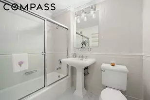 404 E 76th St, New York City, NY 10021 - Photo 10