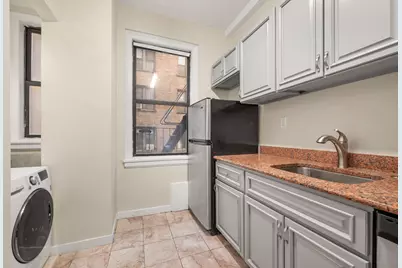 535 W 110th Street #5B, New York City, NY 10025 - Photo 6