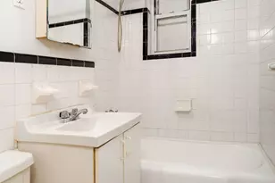 5610 Netherland Ave, New York City, NY 10471 - Photo 10