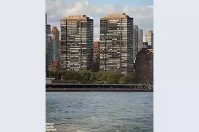 870 United Nations Plaza #16D, New York City, NY 10017 - Photo 14