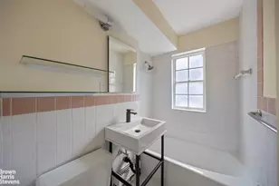 310 W 56th St, New York, NY 10019 - Photo 6