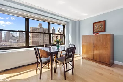 142 W End Avenue #18RS, New York, NY 10023 - Photo 2