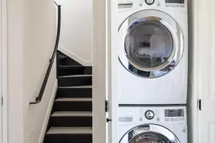 577 Madison St, New York City, NY 11221 - Photo 10