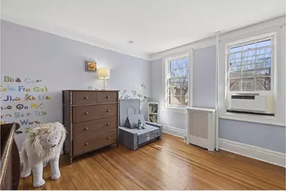 46 Slocum Crescent, New York City, NY 11375 - Photo 8