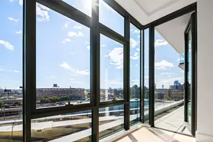 22-18 Jackson Ave, New York City, NY 11101 - Photo 6